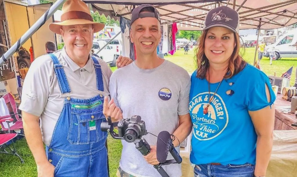 moonshiners mark sally gary